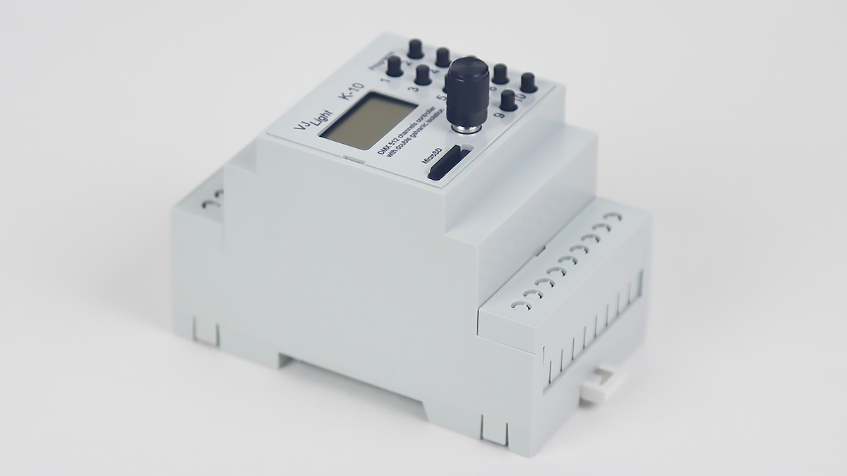 VJLght K-10 - DMX-512 контроллер с двойной гальванической развязкой на DIN рейку и простым программированием сцен и программ в текстовом файле.